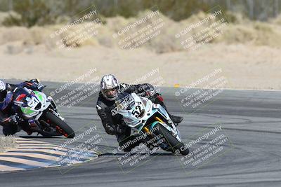 media/Dec-07-2025-CVMA (Sun) [[3e7d2de5dc]]/Race 7-Formula Lightweight Twins Shootout/